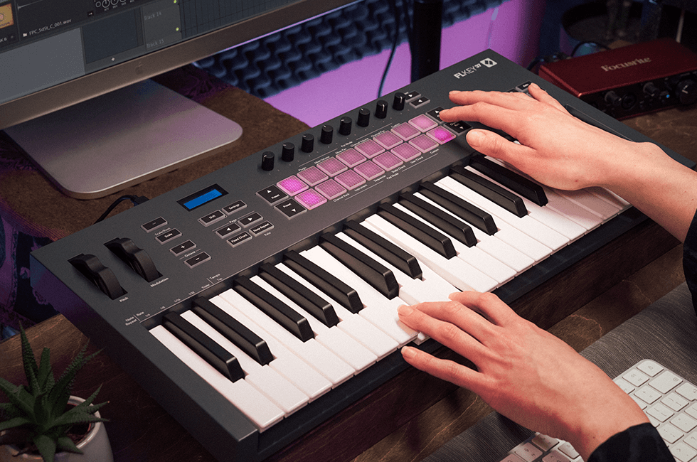 Introducing FLkey Mini & FLkey 37 - Novation